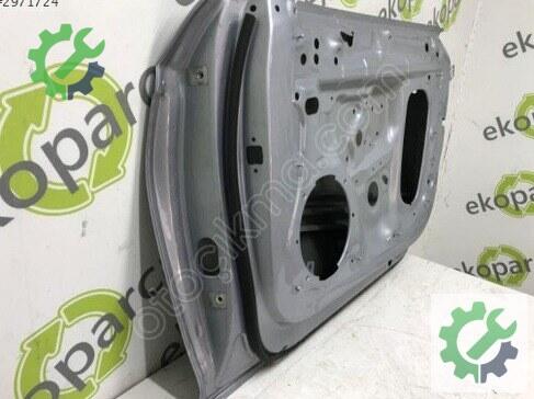 Audi A5 Sağ Ön Kapı 8W8831052D çıkma parça