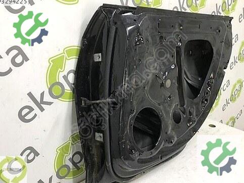 Audi A5 Sağ Arka Kapı 8W8833052D çıkma parça