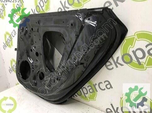 Audi A5 Sağ Arka Kapı 8W8833052D çıkma parça