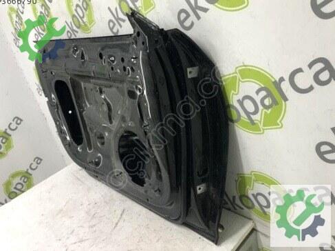 Audi A5 Sol Ön Kapı 8W8831051D çıkma parça