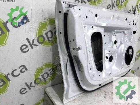 Audi A5 Sol Ön Kapı 8W8831051D çıkma parça