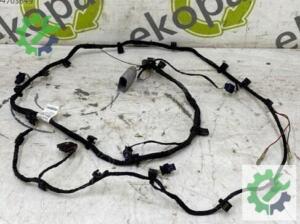 AUDI A5 2024 2026 PARK SENSÖRÜ TESİSATI 8B3971095F