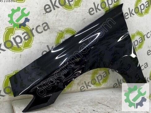 Audi A5 Sol Çamurluk 8B3821105 çıkma parça