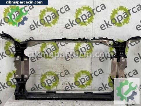 Audi A5 Ön Panel çıkma parça