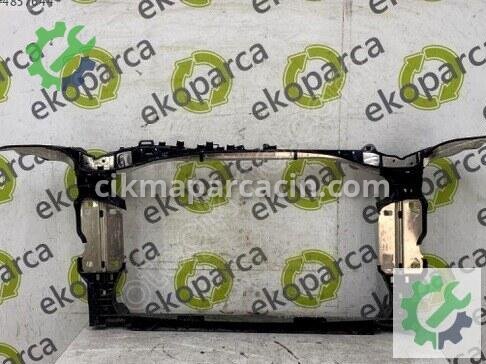 Audi A5 Ön Panel 8B3805594 çıkma parça