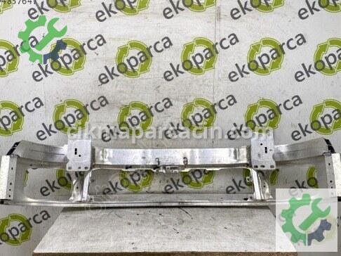Audi A5 Ön Tampon Demiri 8B3807109F çıkma parça