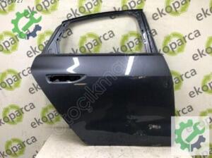 AUDI A5 2025 2026 SAĞ ARKA KAPI 8B5833052