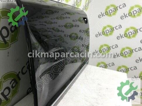 Audi A6 Sol Ön Kapı 4F0831051F çıkma parça