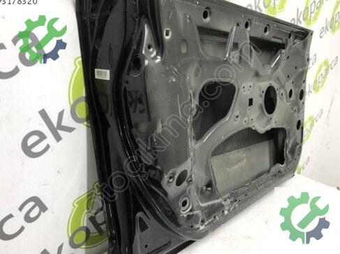 Audi A6 Sol Ön Kapı 4F0831051F çıkma parça