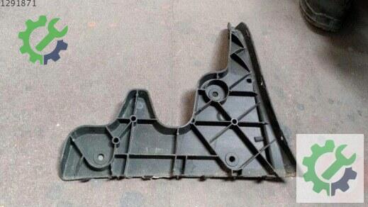 Audi A6 Tampon Braketi çıkma parça