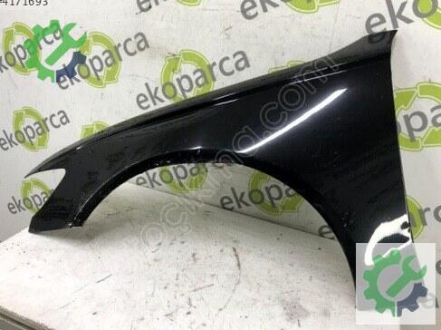 Audi A6 Sol Çamurluk 4G0821101 çıkma parça