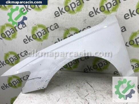 Audi A6 Sol Çamurluk çıkma parça