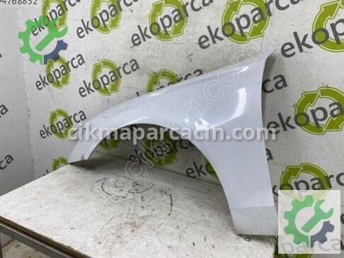 Audi A6 Sol Çamurluk 4G0821101 çıkma parça