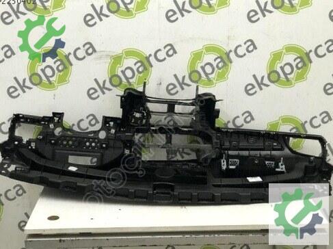 Audi A6 Torpido 4G1857001 çıkma parça