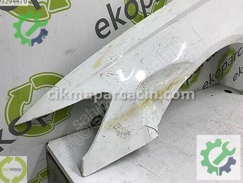 Audi A6 Sol Ön Çamurluk 4G0821101 çıkma parça