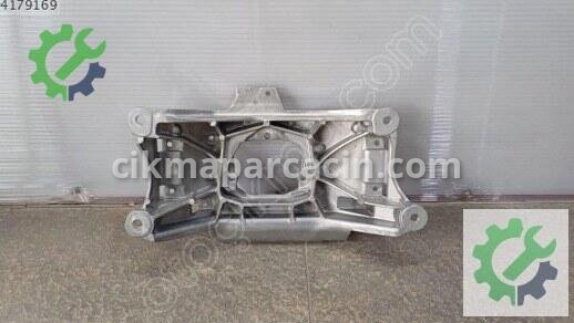 Audi A6 Travers 8K0399263BH çıkma parça