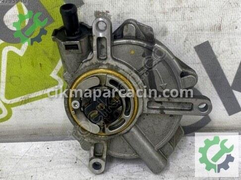 Audi A7 Fren Vakum Pompası 07L145100F çıkma parça