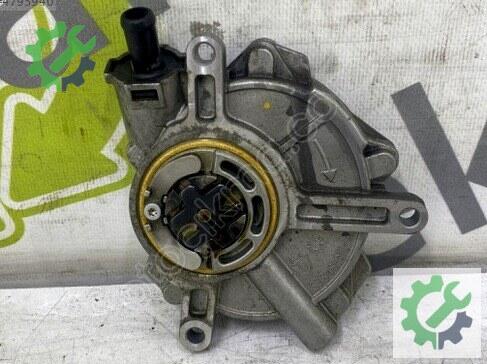 Audi A7 Fren Vakum Pompası 07L145100F çıkma parça