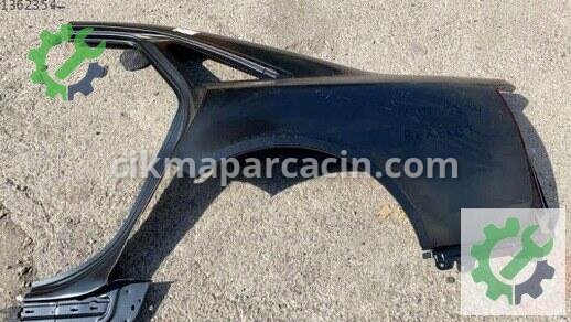 Audi A8 Sol Arka Çamurluk 4E4809843 çıkma parça
