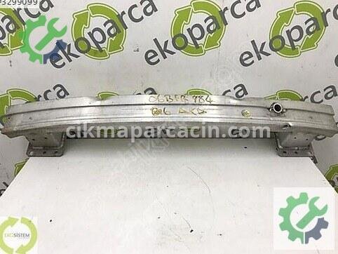 Audi A8 Arka Tampon Demiri 4N0807309 çıkma parça