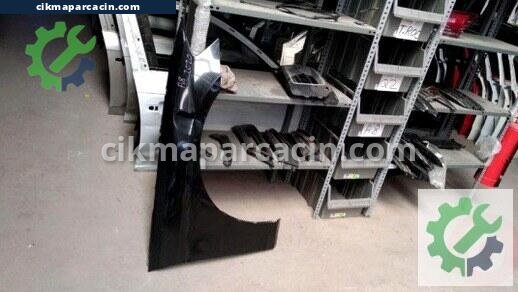 Audi A8 Sağ Ön Çamurluk çıkma parça