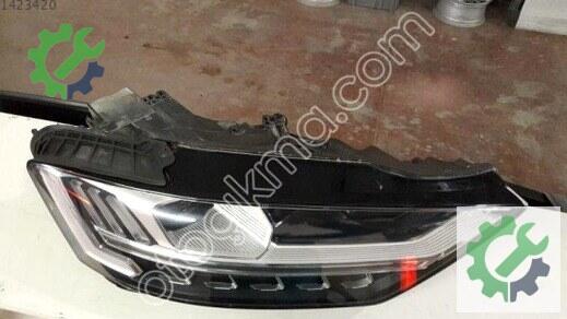 Audi A8 Sağ Ön Far 4N0941784 çıkma parça