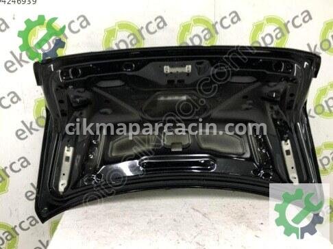 Audi A8 Bagaj Kapağı 4N0827025A çıkma parça