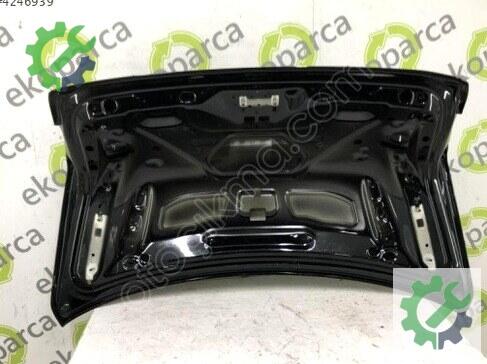 Audi A8 Bagaj Kapağı 4N0827025A çıkma parça