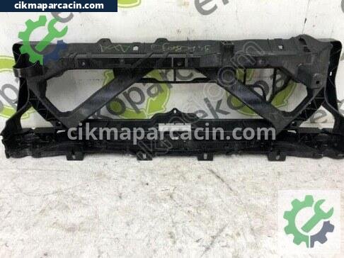 Audi Q4 Ön Panel çıkma parça