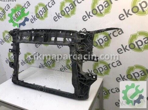 Audi Q2 Panel 81A805594A çıkma parça