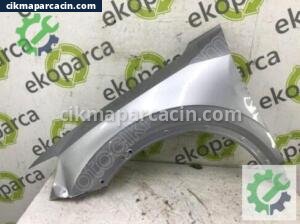 AUDI Q2 2017 2024 ÇAMURLUK ÖN SOL 81A821105