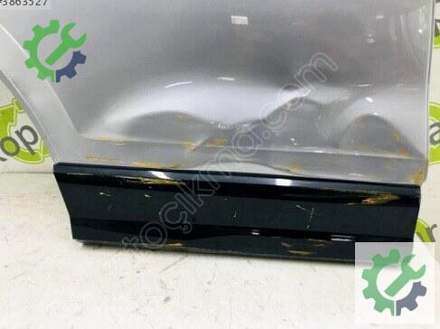 Audi Q2 Sağ Arka Kapı 81A833052 çıkma parça