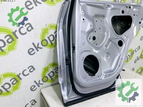 Audi Q2 Sağ Arka Kapı 81A833052 çıkma parça