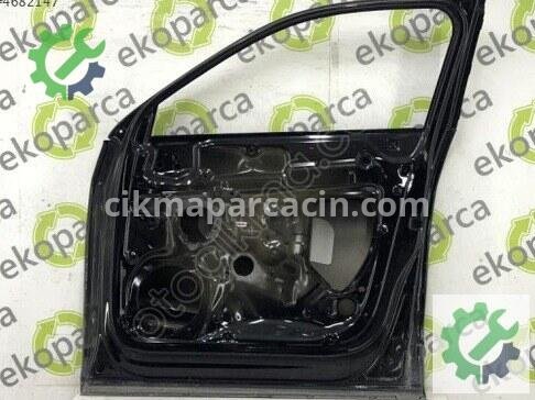 Audi Q2 Sağ Ön Kapı 81A831052 çıkma parça