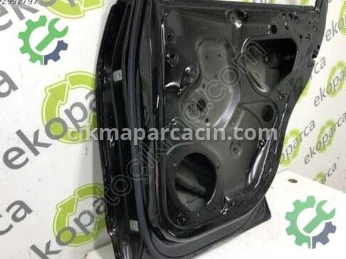 Audi Q2 Sağ Arka Kapı 81A833052 çıkma parça