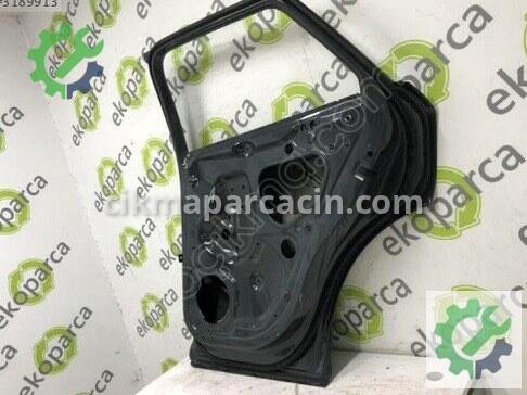 Audi Q2 Sağ Arka Kapı 81A833052 çıkma parça