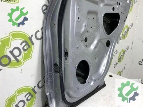 Audi Q2 Sağ Arka Kapı 81A833052 çıkma parça