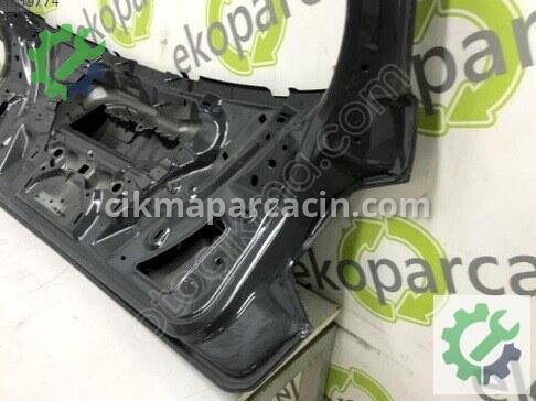 Audi Q2 Bagaj Kapağı 81A827025C çıkma parça