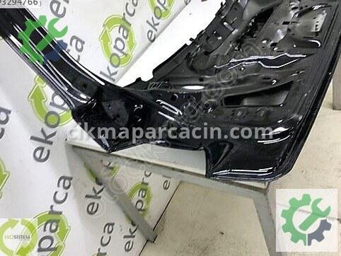 Audi Q2 Bagaj Kapağı 81A827025C çıkma parça