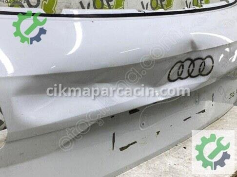 Audi Q2 Bagaj Kapağı 81A827025C çıkma parça