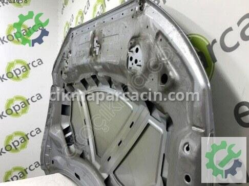 Audi Q3 Ön Kaput 8U0823029 çıkma parça