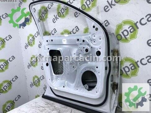 Audi Q3 Sol Ön Kapı 8U0831051 çıkma parça