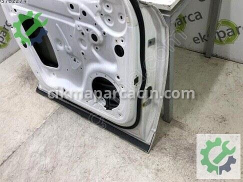 Audi Q3 Sol Ön Kapı 8U0831051 çıkma parça
