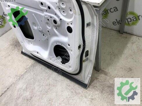 Audi Q3 Sol Ön Kapı 8U0831051 çıkma parça