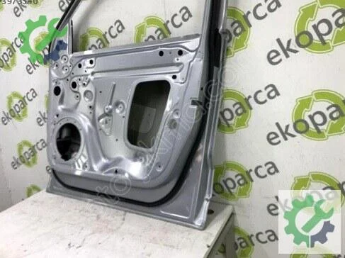 Audi Q3 Sağ Ön Kapı 8U0831052 çıkma parça