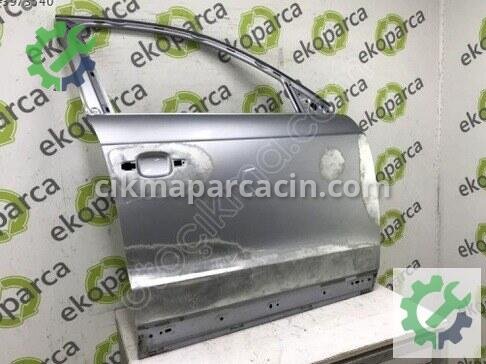 Audi Q3 Sağ Ön Kapı 8U0831052 çıkma parça