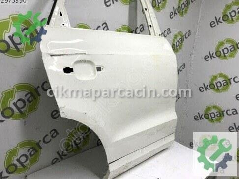 Audi Q3 Sağ Arka Kapı 8U0833052 çıkma parça