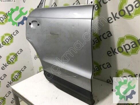 Audi Q3 Sağ Arka Kapı 8U0833052 çıkma parça