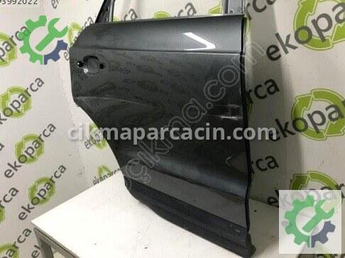 Audi Q3 Sağ Arka Kapı 8U0833052 çıkma parça