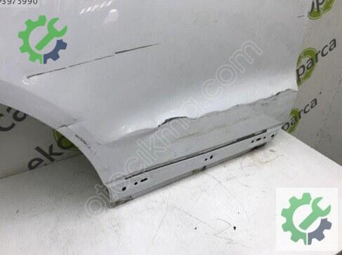 Audi Q3 Sağ Arka Kapı 8U0833052 çıkma parça
